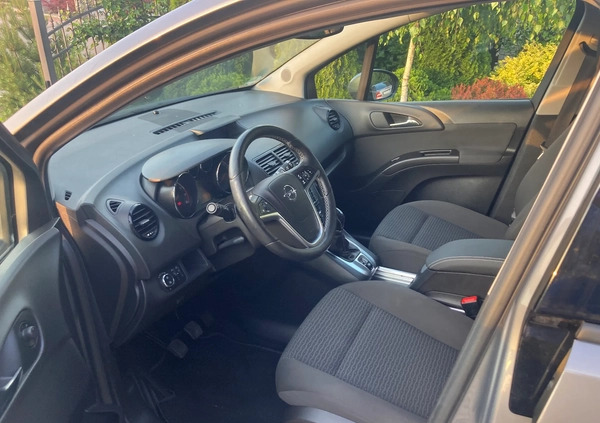 Opel Meriva cena 40900 przebieg: 138000, rok produkcji 2016 z Pruszków małe 254